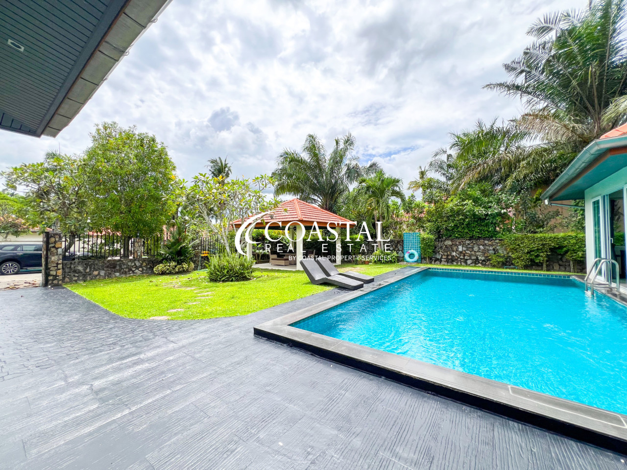 House For Sale And Rent Mabprachan/Pong