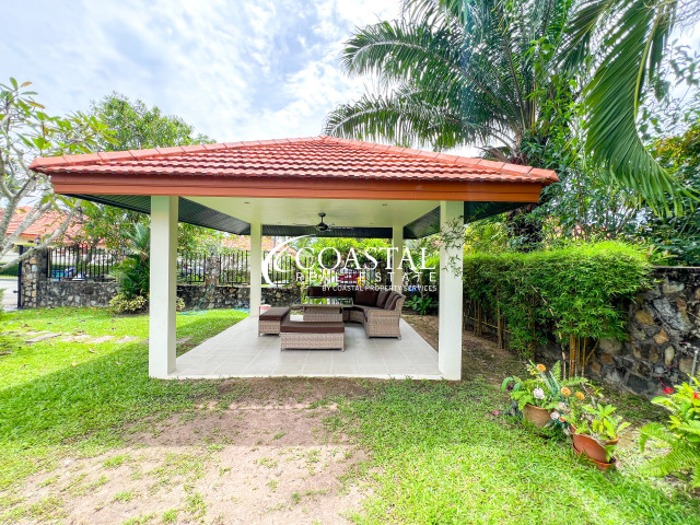 House For Sale And Rent Mabprachan/Pong