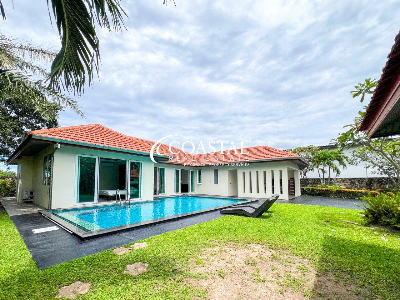 House For Sale And Rent Mabprachan/Pong