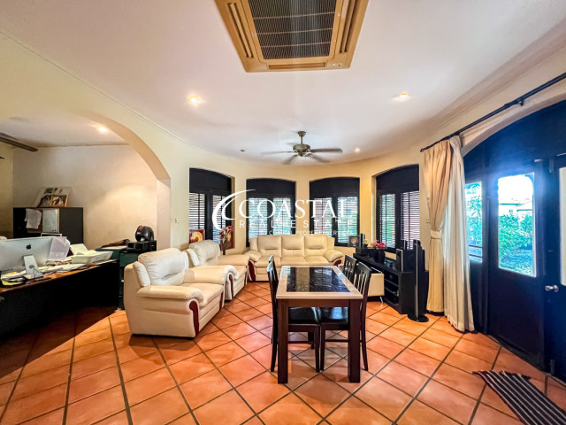 House For Sale East Pattaya