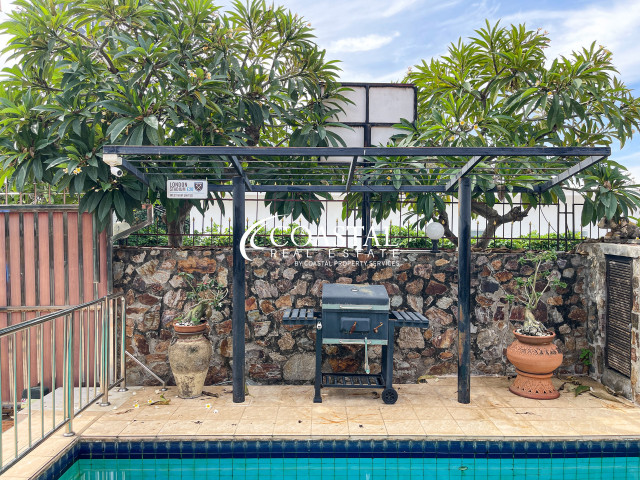 บ้านสำหรับขายที่พระตำหนัก