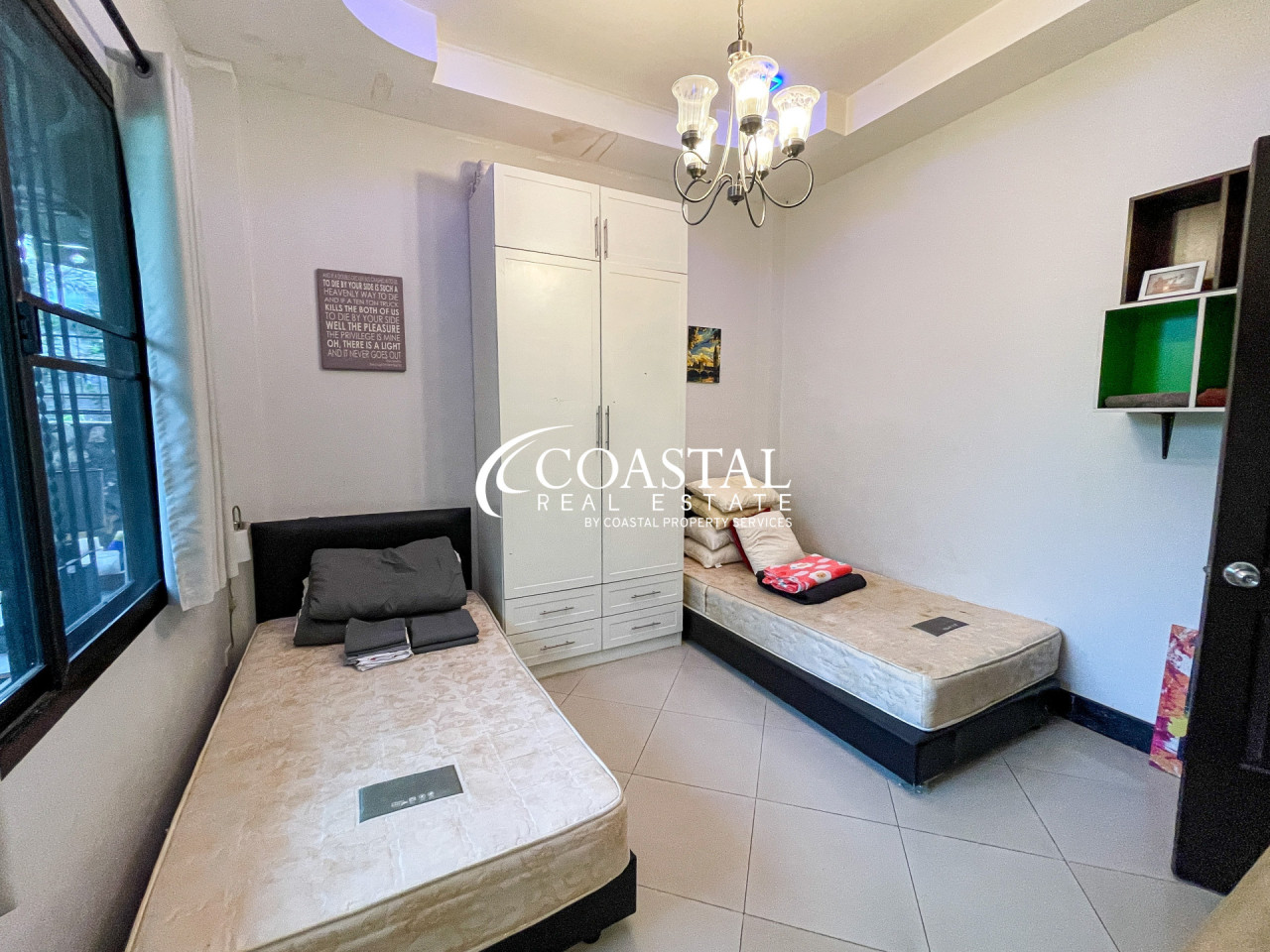 บ้านสำหรับขายที่พระตำหนัก