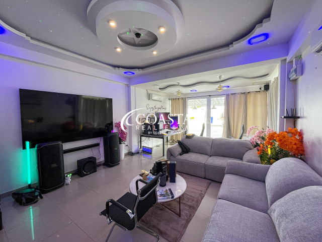 Townhouse For Sale Pratumnak