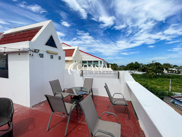 Townhouse For Sale Pratumnak