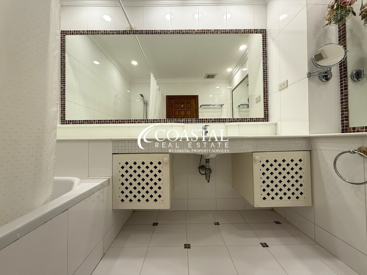 Condo For Sale Pratumnak