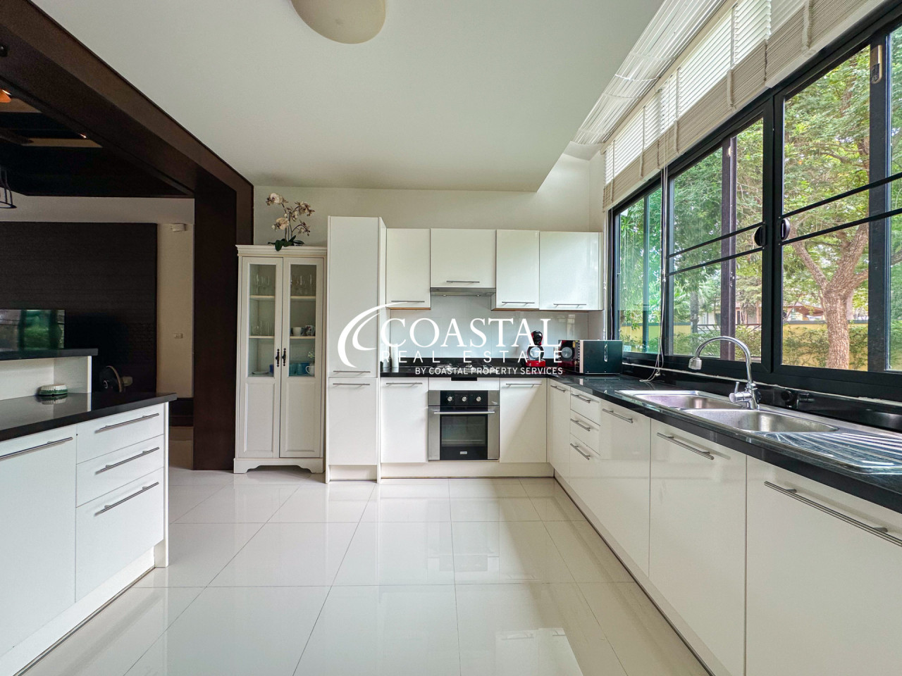 House For Sale And Rent Mabprachan/Pong