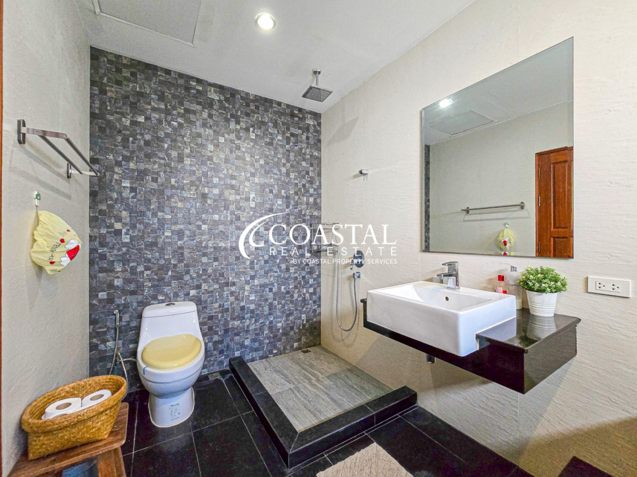 บ้านสำหรับเช่าที่บางเสร่