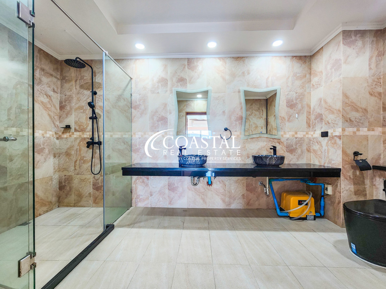 คอนโดสำหรับเช่าที่จอมเทียน