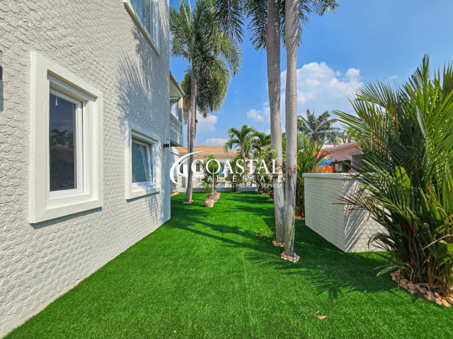 House For Sale Mabprachan/Pong