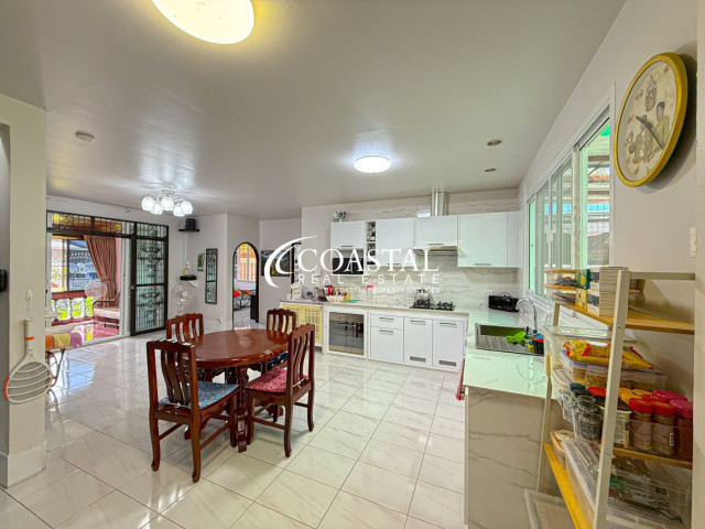 House For Sale Central Pattaya