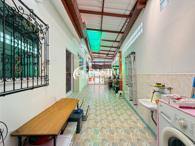 House For Sale Central Pattaya