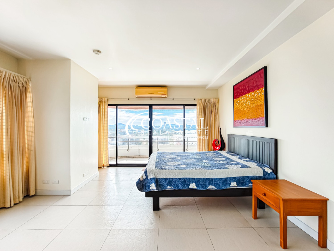 Condo For Sale Na-Jomtien