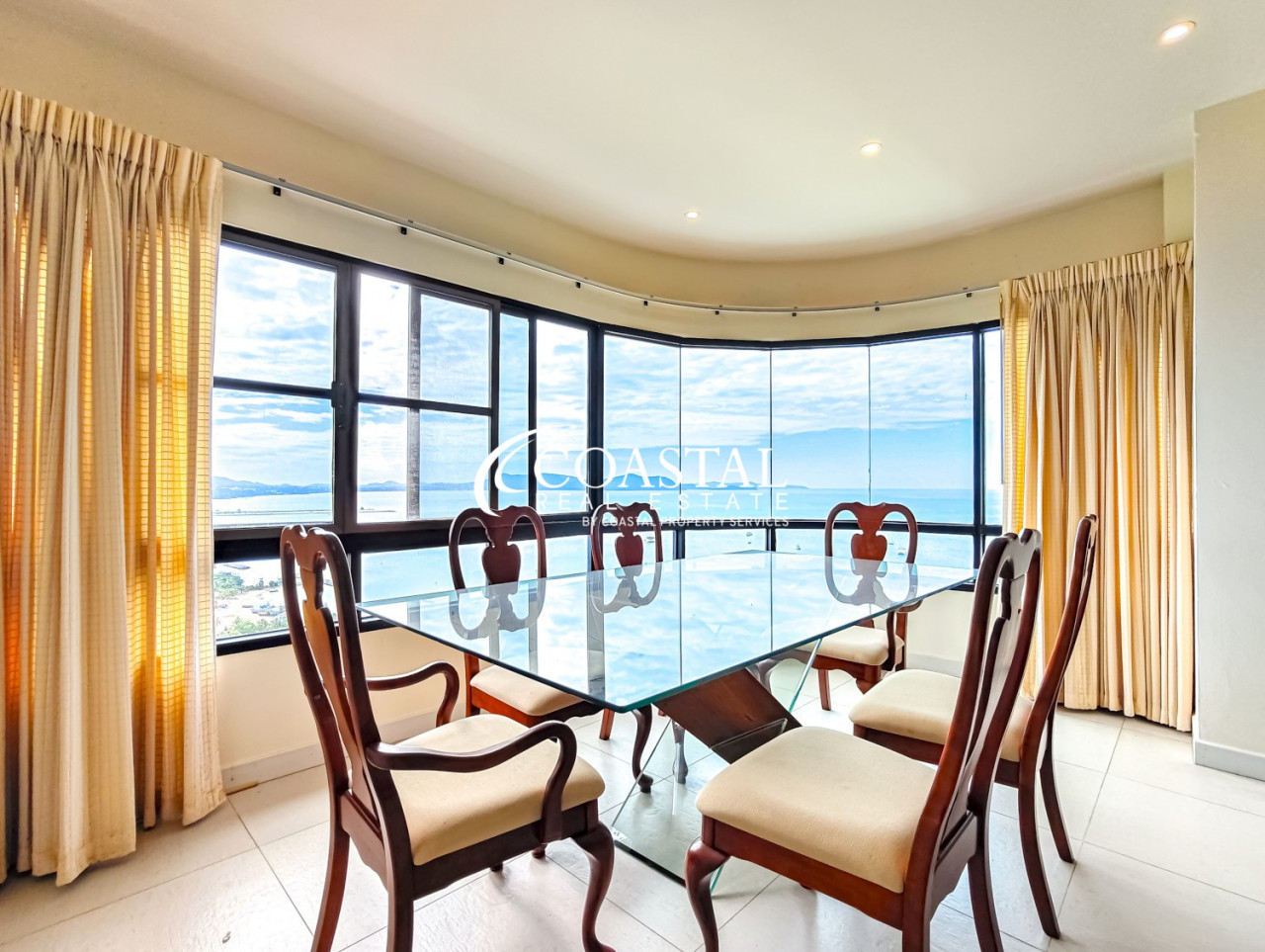 Condo For Sale Na-Jomtien