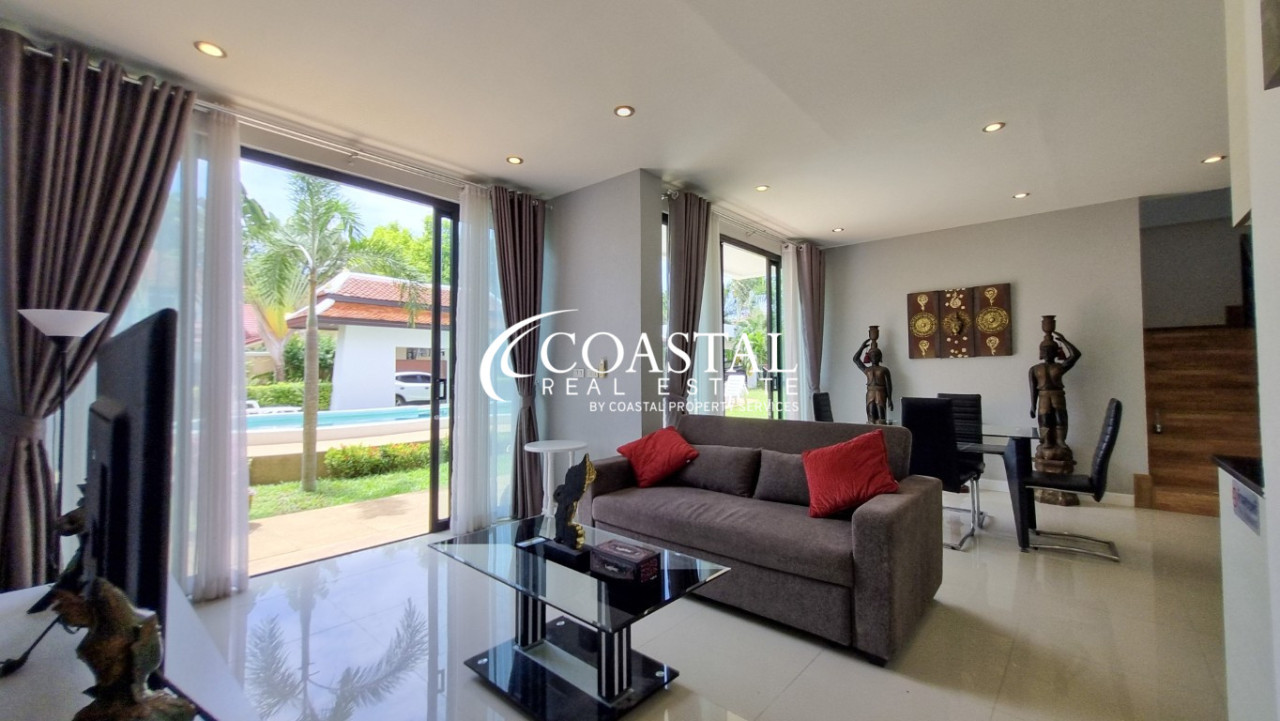 ทาวน์เฮ้าส์สำหรับขายที่ห้วยใหญ่