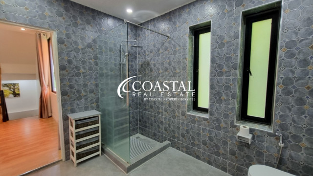 ทาวน์เฮ้าส์สำหรับขายที่ห้วยใหญ่