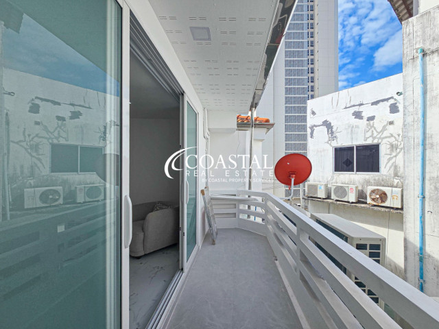 ทาวน์เฮ้าส์สำหรับเช่าที่พระตำหนัก