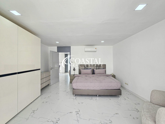 ทาวน์เฮ้าส์สำหรับเช่าที่พระตำหนัก