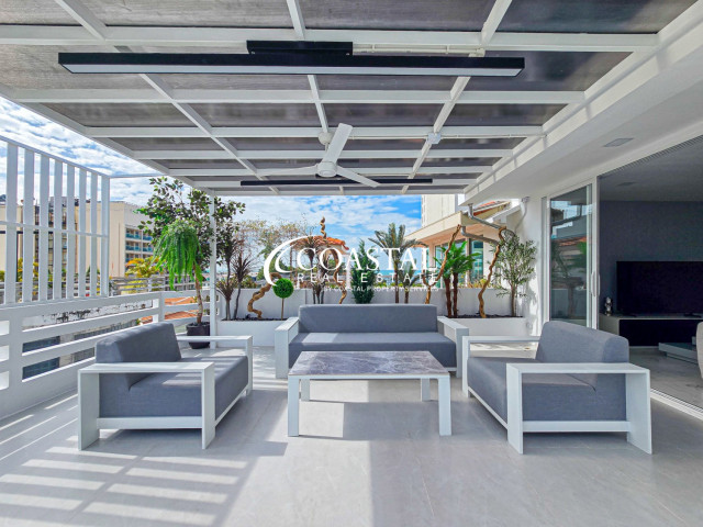 ทาวน์เฮ้าส์สำหรับเช่าที่พระตำหนัก