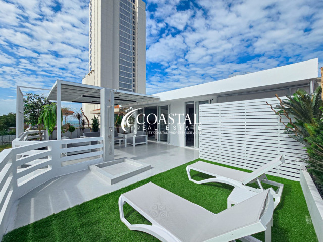 ทาวน์เฮ้าส์สำหรับเช่าที่พระตำหนัก