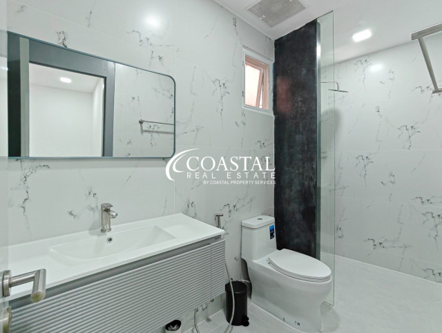 ทาวน์เฮ้าส์สำหรับเช่าที่พระตำหนัก