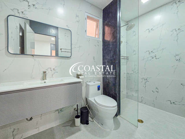 ทาวน์เฮ้าส์สำหรับเช่าที่พระตำหนัก