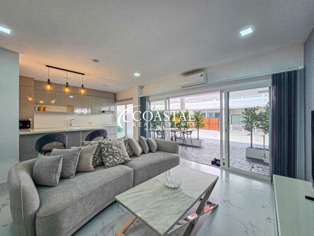 ทาวน์เฮ้าส์สำหรับเช่าที่พระตำหนัก