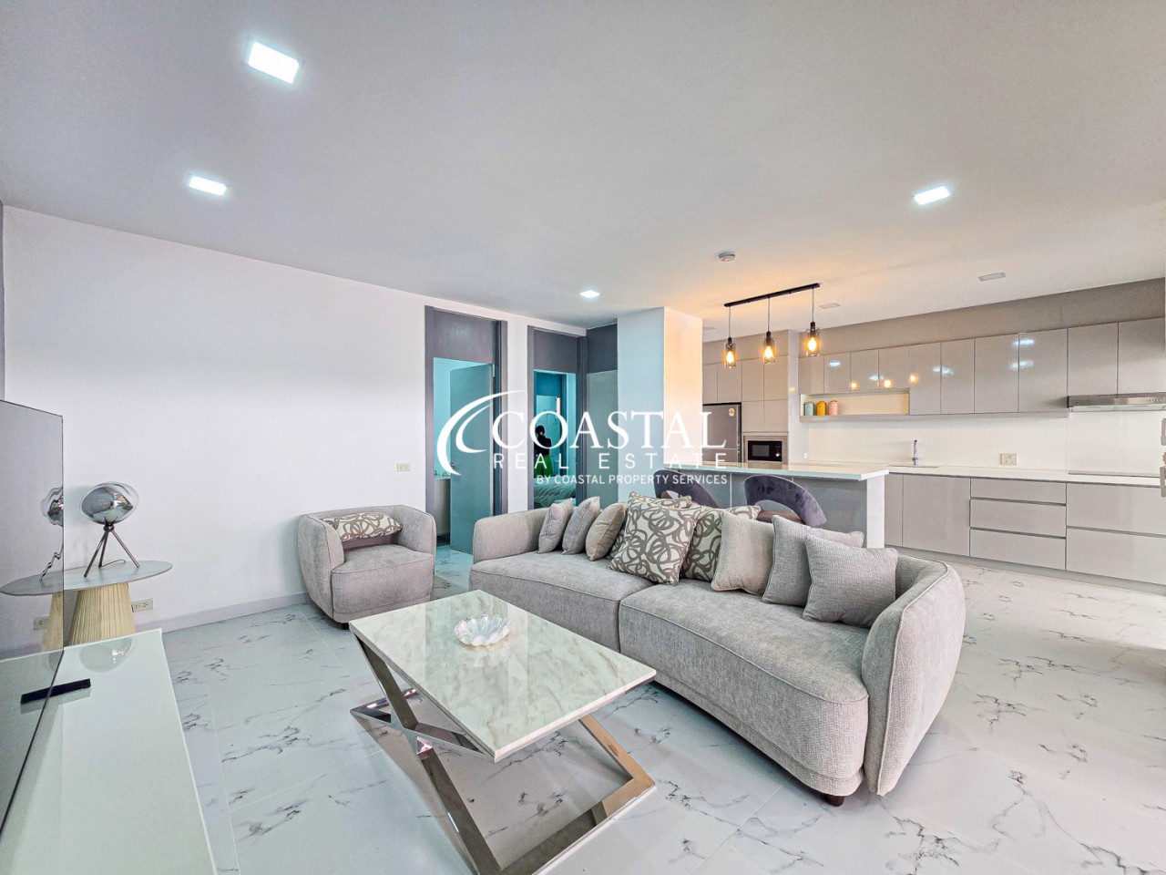 ทาวน์เฮ้าส์สำหรับเช่าที่พระตำหนัก