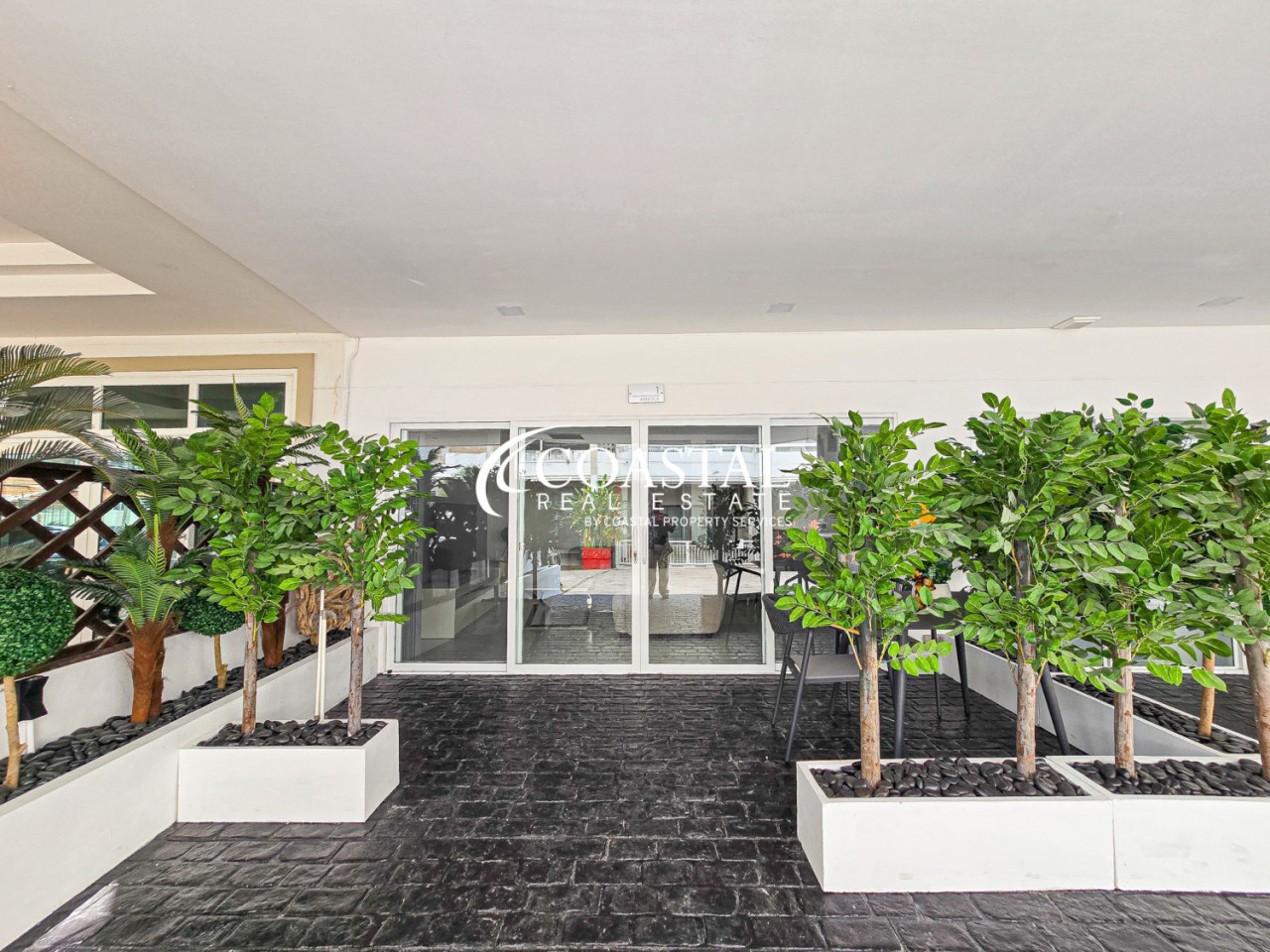 ทาวน์เฮ้าส์สำหรับเช่าที่พระตำหนัก