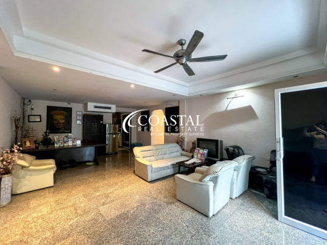 Commercial For Sale Pratumnak