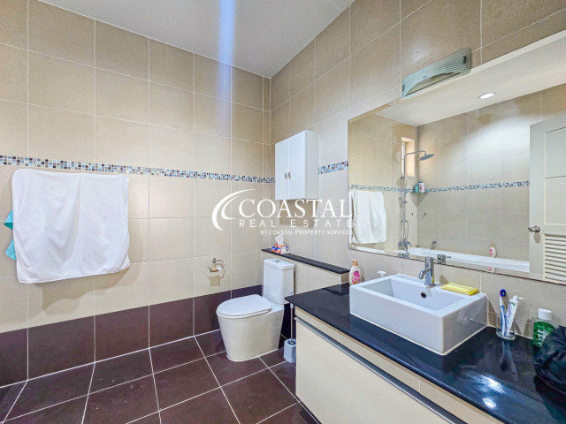 House For Sale And Rent East Pattaya