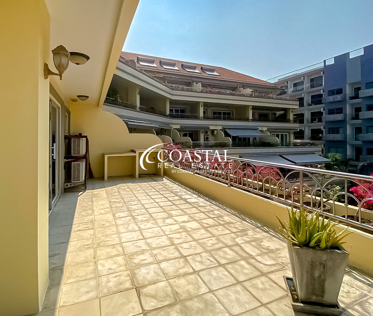 Condo For Sale Pratumnak