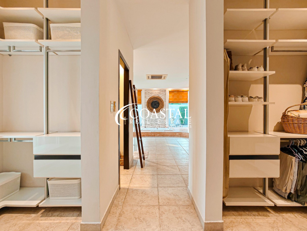 House For Sale And Rent Mabprachan/Pong