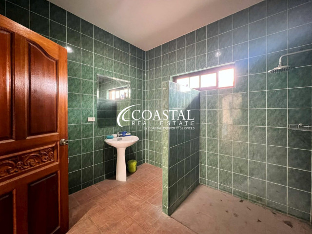 House For Sale Mabprachan/Pong