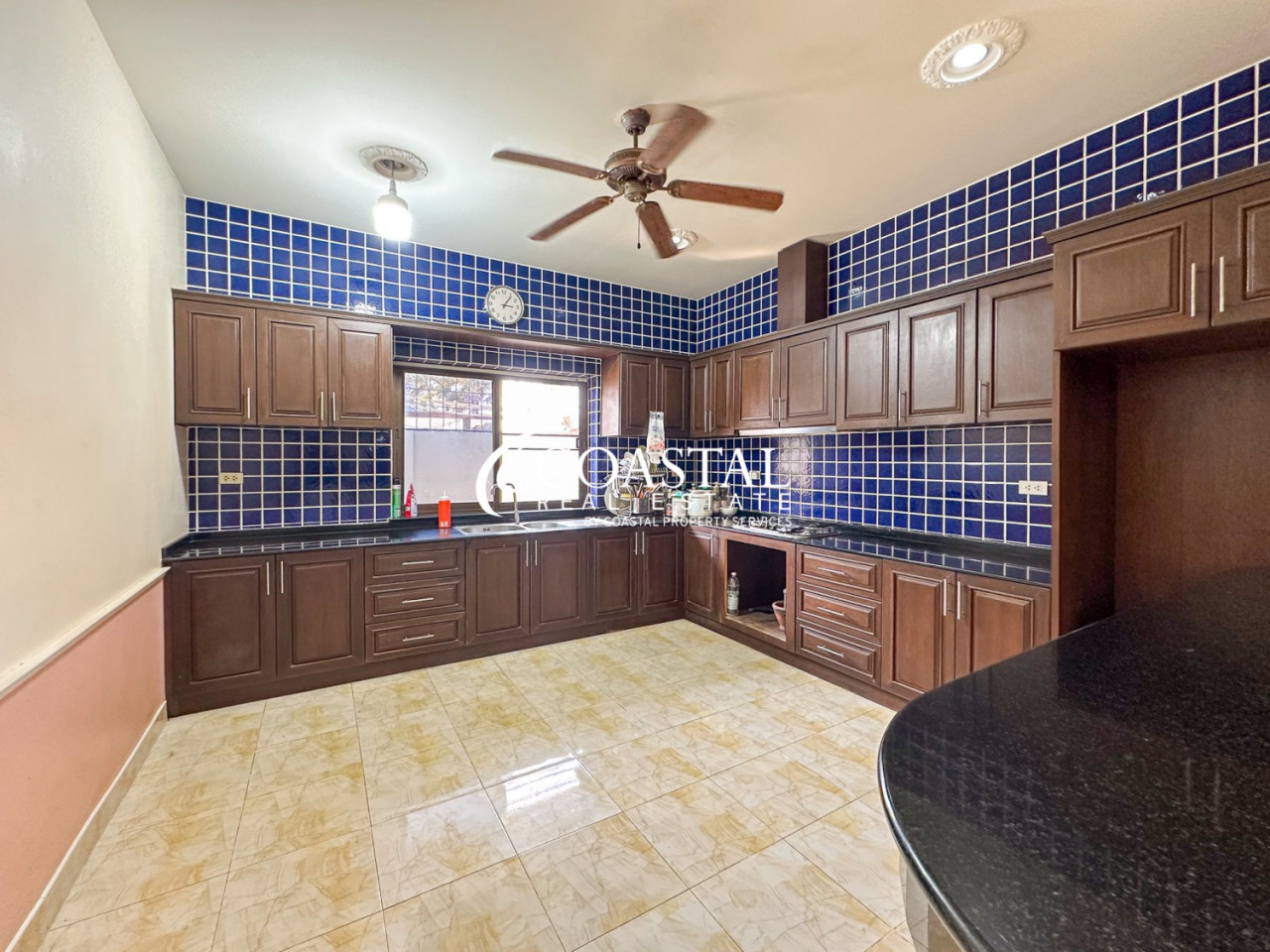 House For Sale Mabprachan/Pong