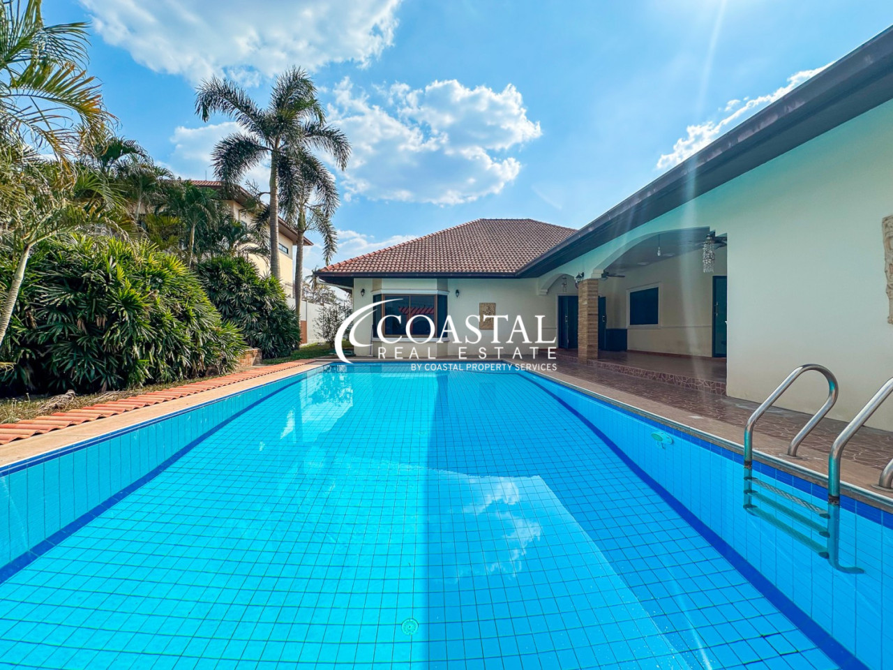 House For Sale Mabprachan/Pong