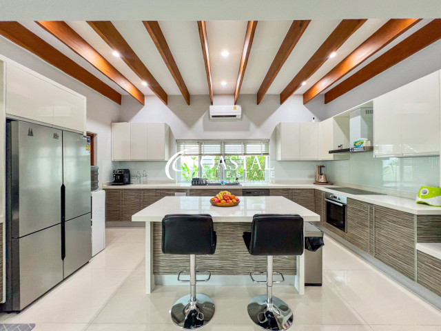 House For Sale Mabprachan/Pong