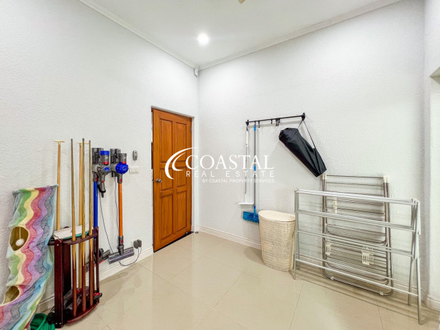 House For Sale Mabprachan/Pong