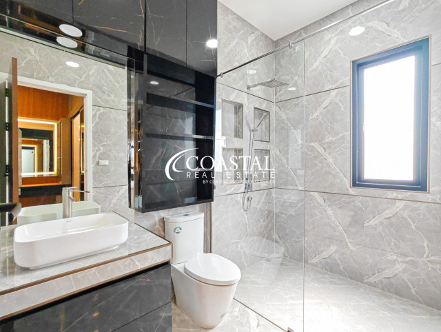 House For Sale Mabprachan/Pong