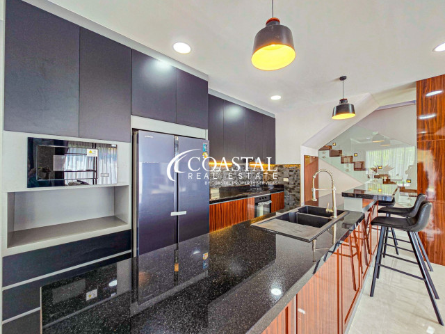 House For Sale Mabprachan/Pong