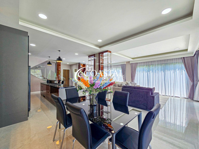 House For Sale Mabprachan/Pong