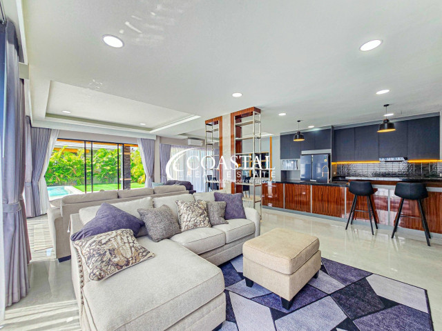 House For Sale Mabprachan/Pong