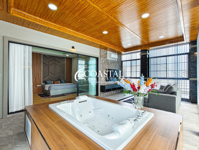 House For Sale Mabprachan/Pong