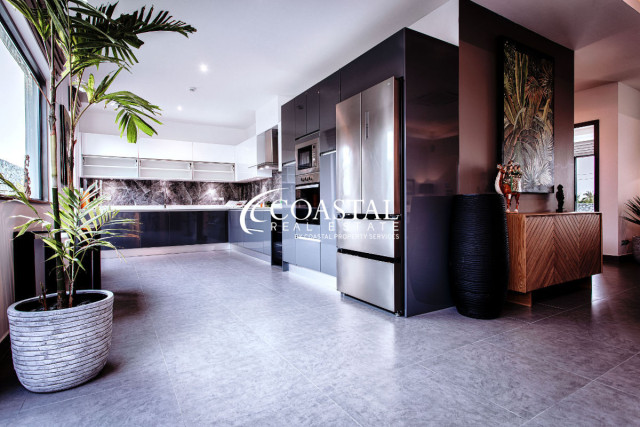 House For Sale Mabprachan/Pong