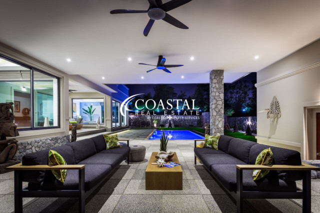 House For Sale Mabprachan/Pong