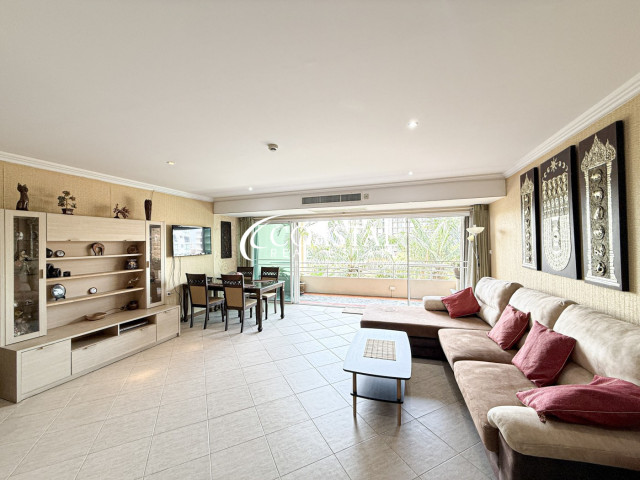 คอนโดสำหรับขายหรือเช่าที่พระตำหนัก