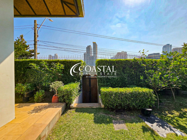 House For Sale Wong Amat