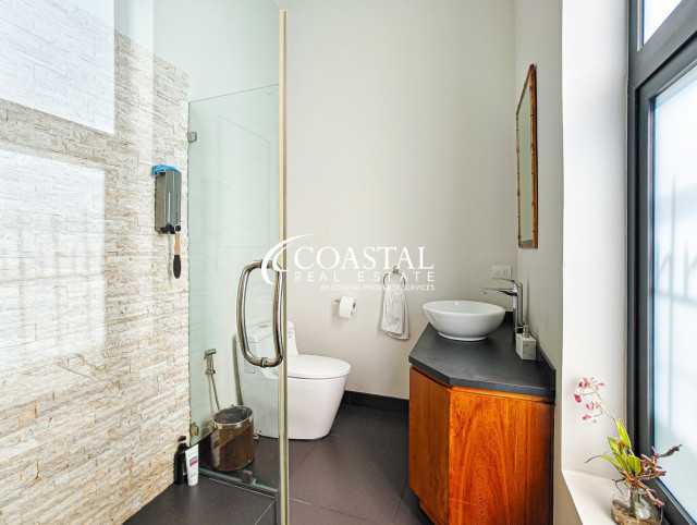 House For Sale Wong Amat