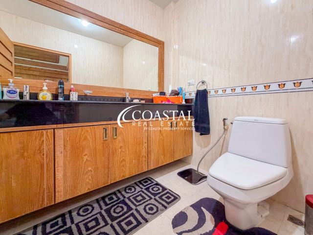 Condo For Sale Pratumnak