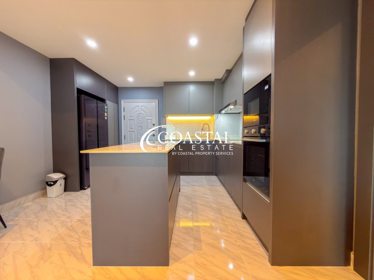 Condo For Sale And Rent Jomtien
