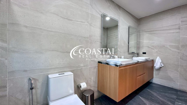 House For Sale Mabprachan/Pong